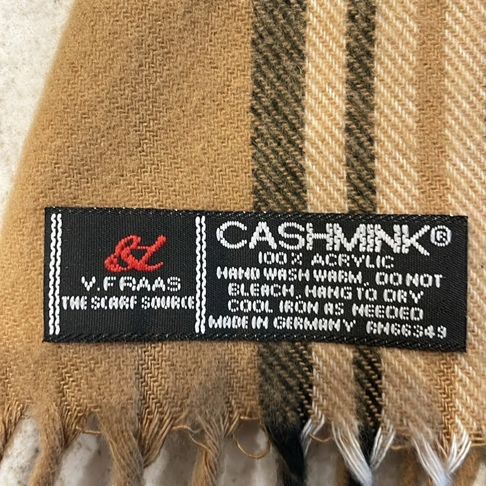 Classic Plaid Scarf Tan/Black/Red